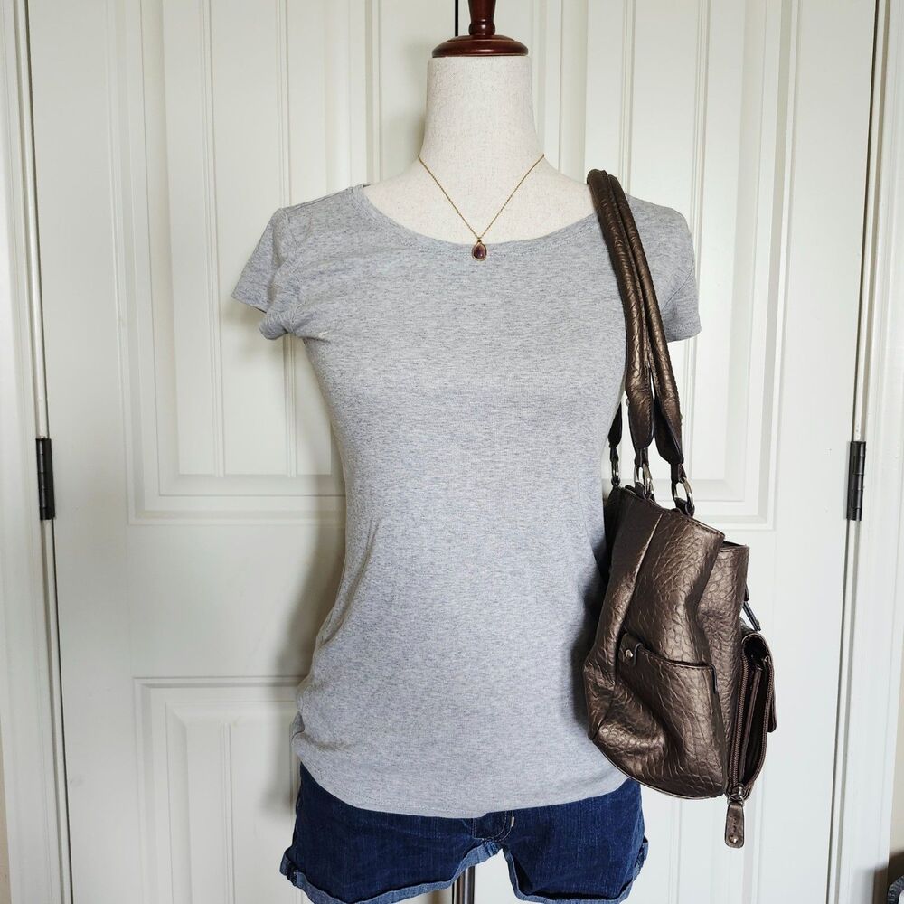 Gray JCP Full Length Fitted Baby Tee Size S